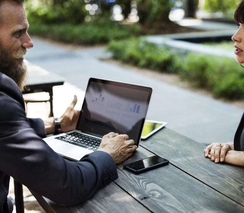 Chargé de recrutement définition